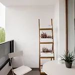 아파트 M&r Airport&business Premium Komputerowa - Underground Garage - Free Wifi - Netflix - Self Check-in - 5 Min From Chopin Airport *